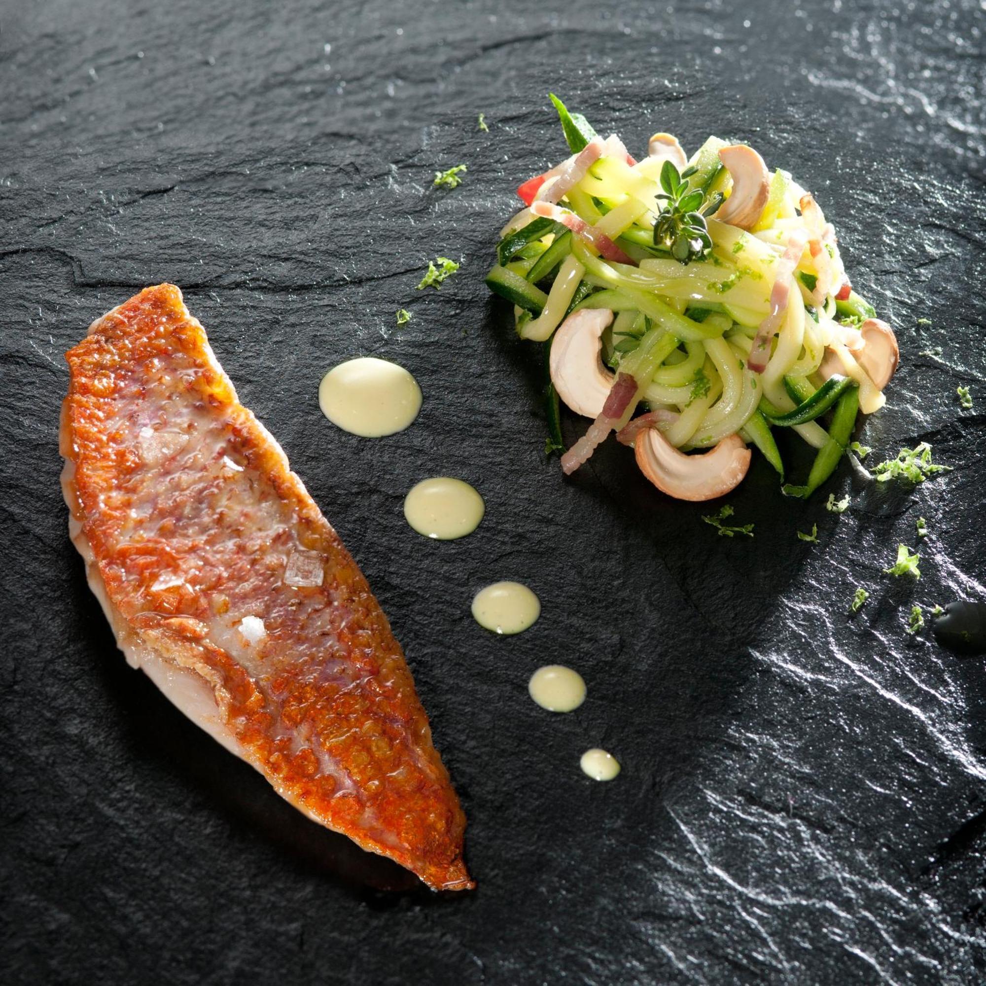 Logis Hotel Restaurant Nougier Saint-Étienne-de-Fursac Exteriör bild